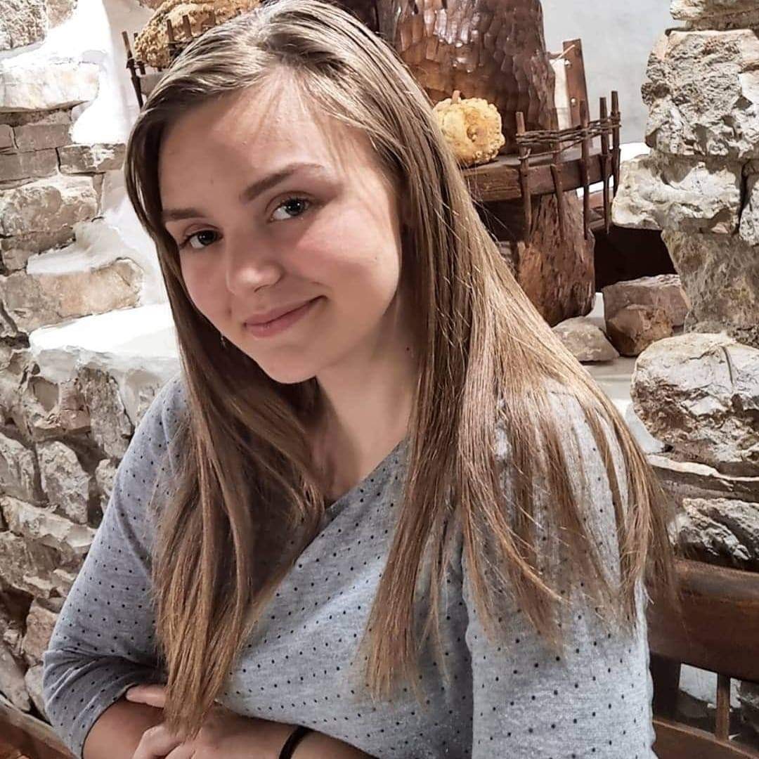 sara-petkovic-34